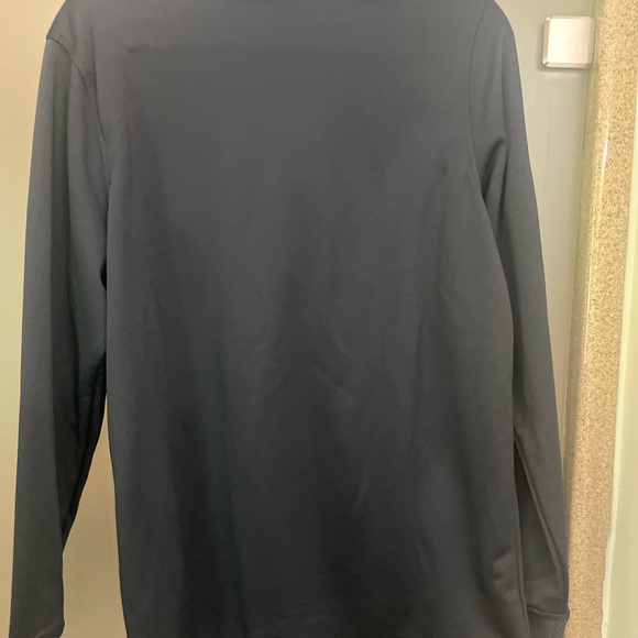 Under Armour Medium 1/4 zip Cold Gear - Picture 5 of 5